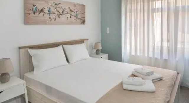 Modern downtown apartment, Забронировать Апартаменты/квартира Отели East Crete с парковкой, Парковка
