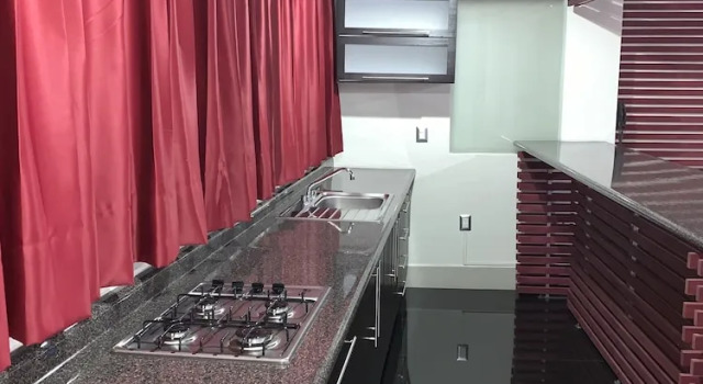 Suite Hotel Palacio Rojo