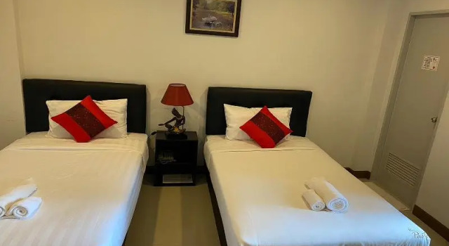 Двухместный номер Deluxe с балконом Noble Tarntong Boutique Hotel