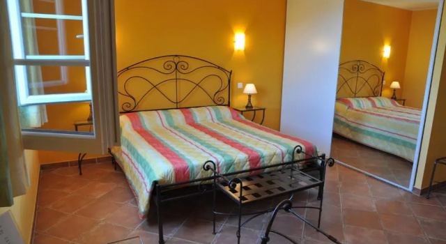Двухместный номер Standard Hotel Du Vignoble