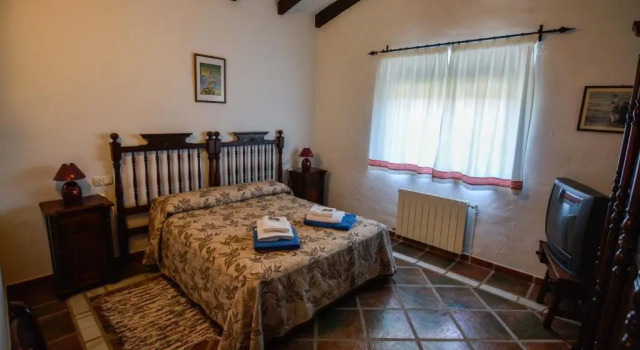 OLIVO Finca La Raja, Varaa Villa Mökit kohteessa Malaga Province, Mökki