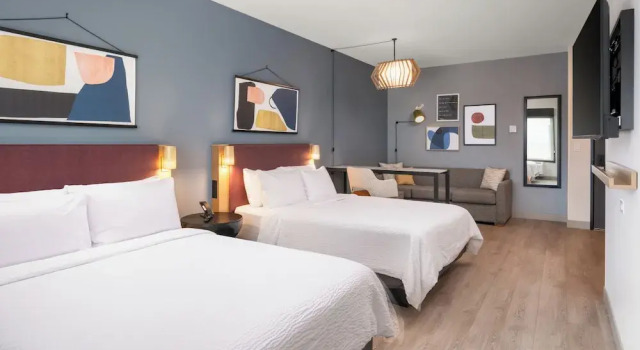 Четырёхместный люкс Atwell Suites Henderson at the Pass by IHG
