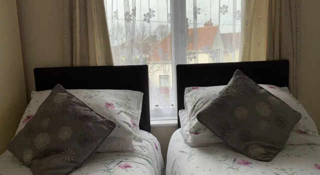 Rosevale Bed & Breakfast, 予約 ホテル ローストフト The Broads