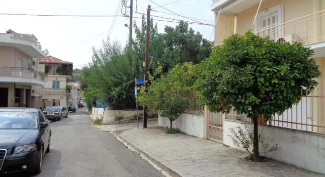 Elena's House, Забронировать Апартаменты/квартира Отели Каламата с парковкой, Парковка
