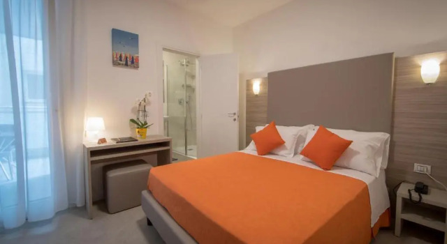 Двухместный номер Standard Hotel Simi Lan