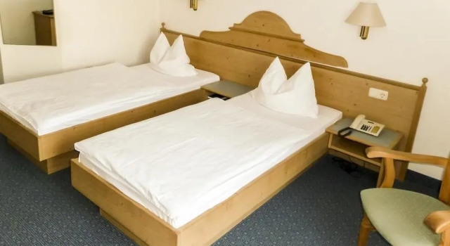 Hotel zur Werra, Rezervați Hotel Vachdorf Thuringian Forest