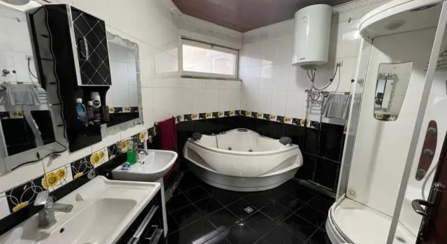 Luxury Living ~ Central Location