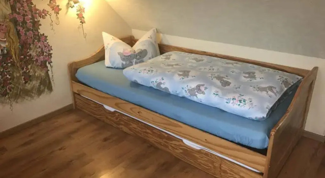 Gästezimmer am Märchenbrunnen, Book Hotel Hotels in Ore Mountains with a Pool, Swimming Pool
