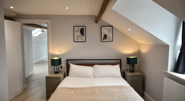 Апартаменты Comfort Victoria Colonnade Aparthotel