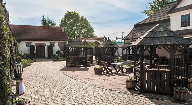 Hotel Pod Kogutkiem, Boek Hotel Hotels in Klein-Polen met parkeren, Parkeren