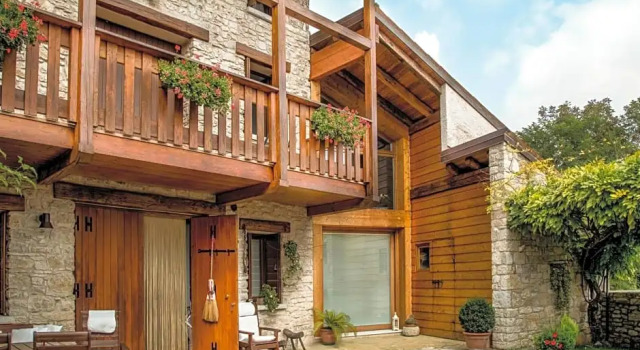 Alquaranta, Prenota Hotel Tarzo Veneto