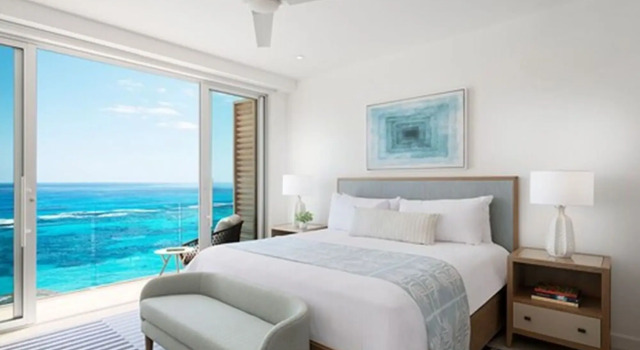 Azura Bermuda