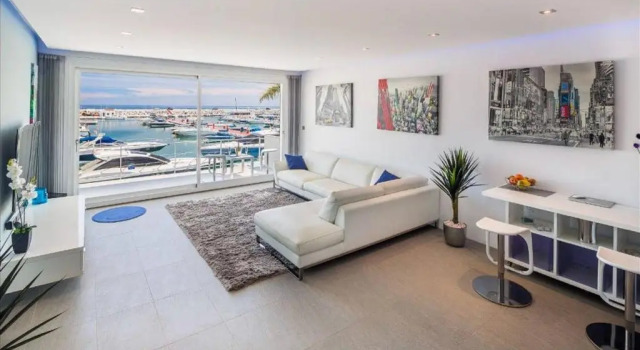 Апартаменты Modern Frontline Puerto Banus Apartment M2