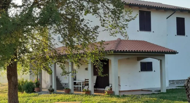 Коттедж с 3 комнатами Agriturismo Uliveto Gretacci