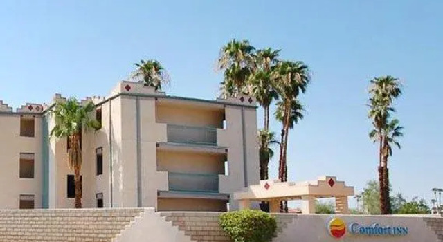 Люкс Standard The Dunes Hotel