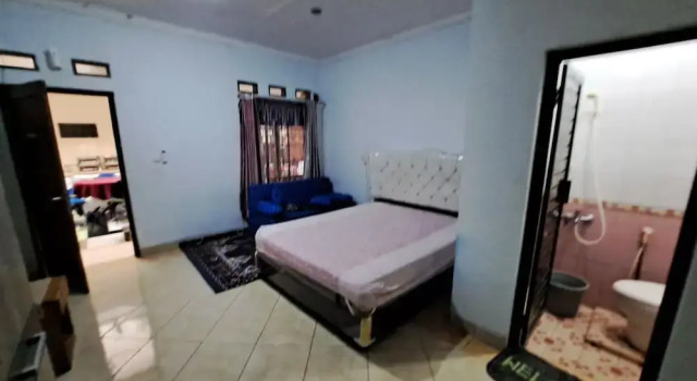 Standard Zimmer OYO 94417 Putridapisa Guest House