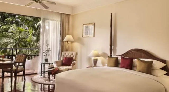 Номер Luxury Sofitel Angkor Phokeethra Golf & Spa Resort