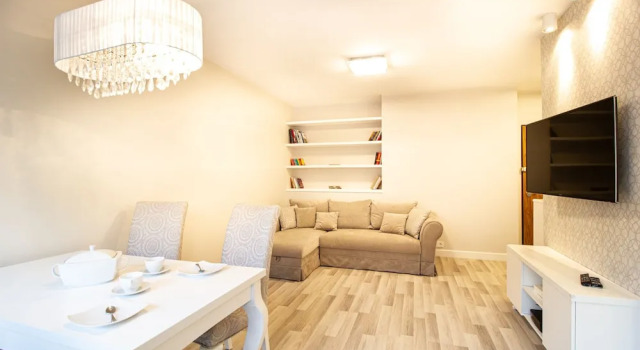 Ursynów Apartment with Garden, Забронировать Апартаменты/квартира Апартаменты Урсынова, Апартаменты/квартира
