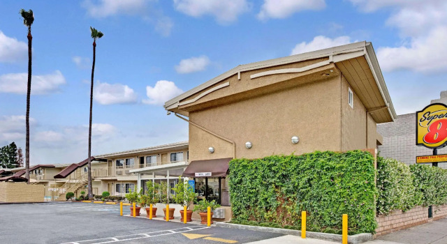 Двухместный номер Super 8 by Wyndham Los Angeles-Culver City Area