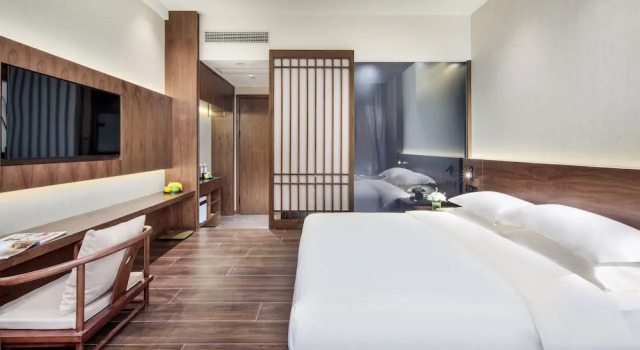 Riverside Wing Hotel Guilin, Забронировать Отель Отели Гуйлинь 4 звезды, рядом с Elephant Trunk Hill, 4*