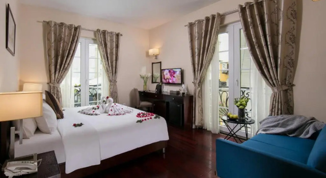 Номер Executive с балконом Sunline Central Hotel