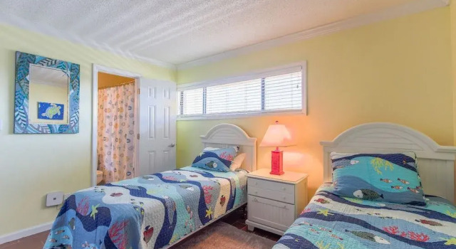 Gulf Shore Condo #515 2 Bedrooms 2 Bathrooms Condo, Rezerwuj Hotel Hotele w Emerald Coast z parkingiem, Parking
