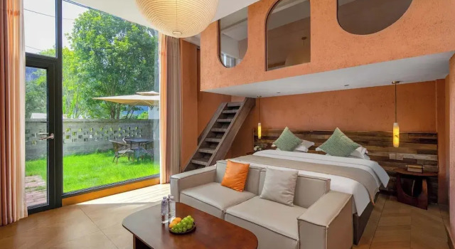 Люкс Riverside Bamboo Frest Hotel