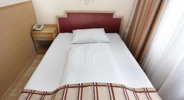 Одноместный номер Continental Hotel-Pension