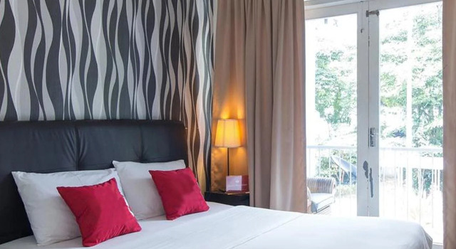 ZEN Rooms Sahabat Guesthouse, Забронировать Отель Отели Куала-Лумпура с парковкой, рядом с Башня Kuala Lumpur Tower, Парковка