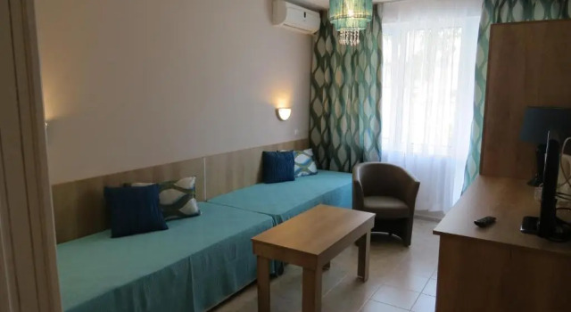 Полулюкс Family Hotel Sofi