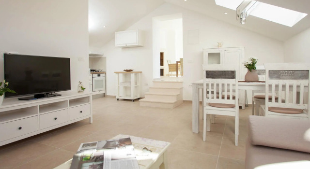 Charming Villa in Vela Luka on the Beach, Prenota Villa Hotel a Croatian Islands con piscina, Piscina