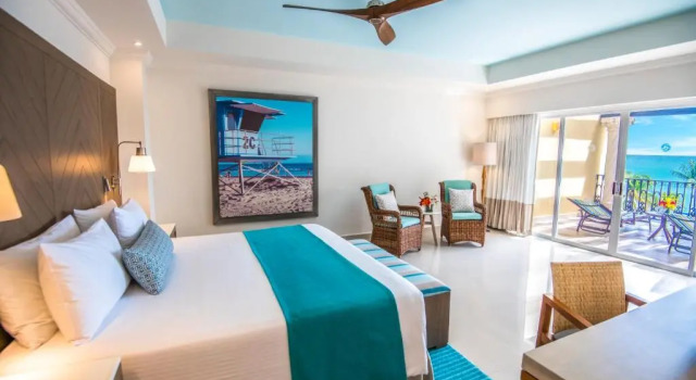 Двухместный люкс c 1 комнатой oceanfront Wyndham Alltra Playa del Carmen Adults Only All Inclusive