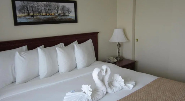 Номер Standard Days Inn by Wyndham Dawson Creek