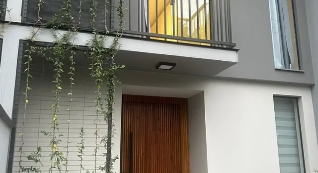 Geminado Casa 2 Alto Padrão 3 Quartos