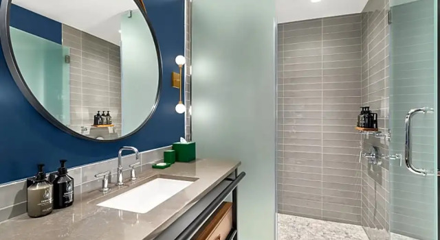 Двухместный номер Premium с видом на воду Hotel Indigo Vancouver Dwtn – Portland Area by IHG