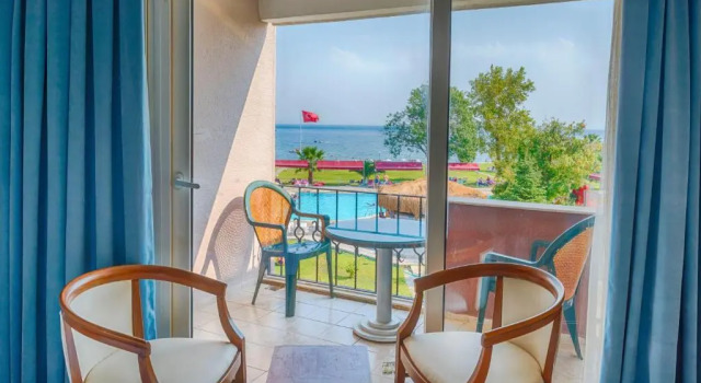 Трёхместный номер Standard RA Resort Otel