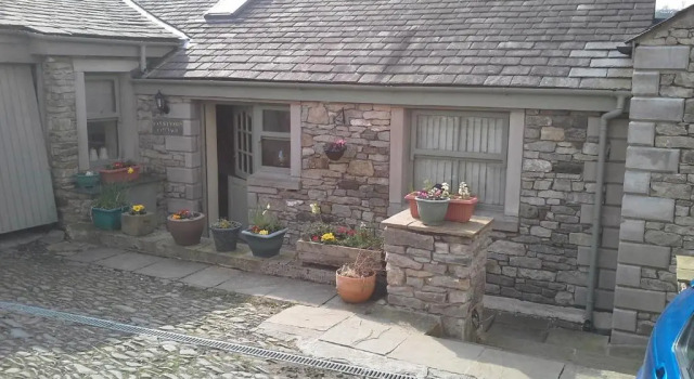 Коттедж с 2 комнатами courtyard cottage