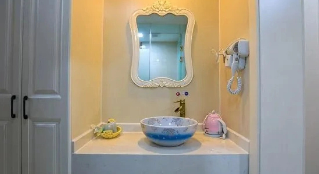 Полулюкс Longquan Wednesday Express Hotel