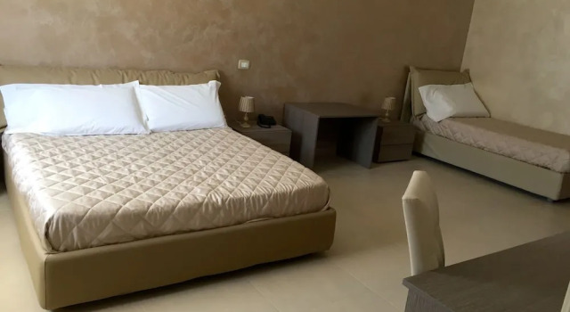 Трёхместный номер Standard Hotel Riviera Palace