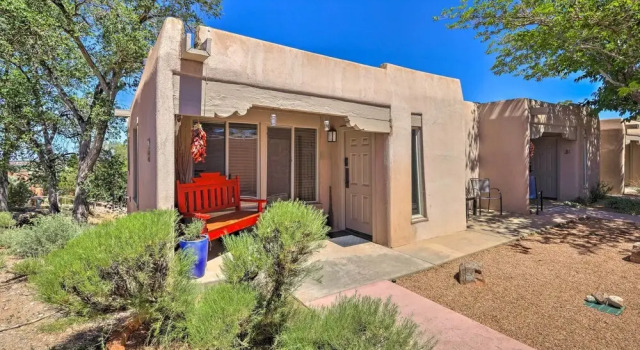 Traditional-style Adobe Casita - Walk to Dtwn, Varaa Huoneisto Santa Fe New Mexico