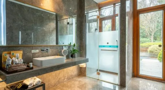 Номер Standard Yangzhou Seclusive Life Hot Spring Resort