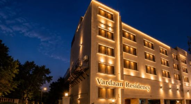 Vardaan Residency Hotel, Забронировать Отель Отели Горакхпур 3 звезды, 3*