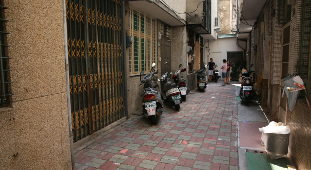 MH Alley