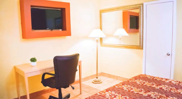 Номер Standard Hotel Fiesta Ensenada