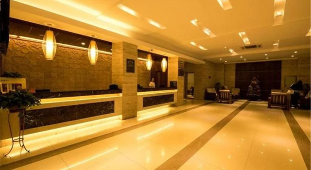 Lanzhou Hongyun Hotel, Rezerwuj Hotel Hotele 3-gwiazdkowe w Chengguan, 3*
