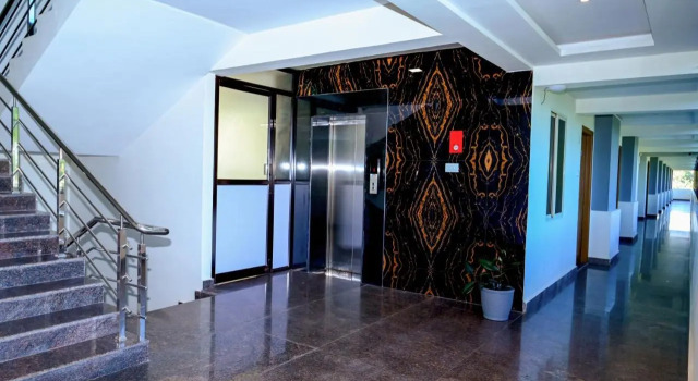 Adyar Plaza Inn, Rezervovat Hotel Hotely v Bangalore s parkováním, Parkování