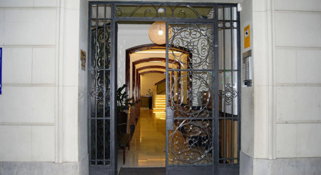 Eixample Building Apartments by Mercedes Heritage, Забронировать Апартаменты/квартира Апартаменты Барселоны, рядом с Palacio del Flamenco, Апартаменты/квартира