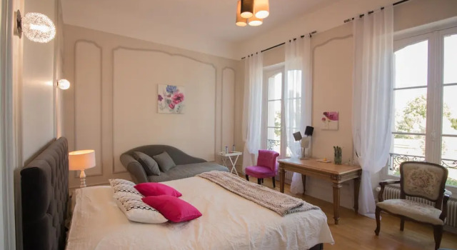 Au Val des Cèdres, Rezerwuj Hotel  