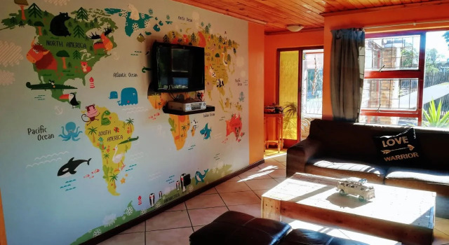Saltycrax Backpackers and Surf Hostel, Забронировать Хостел Хостелы Cape Peninsula, Хостел