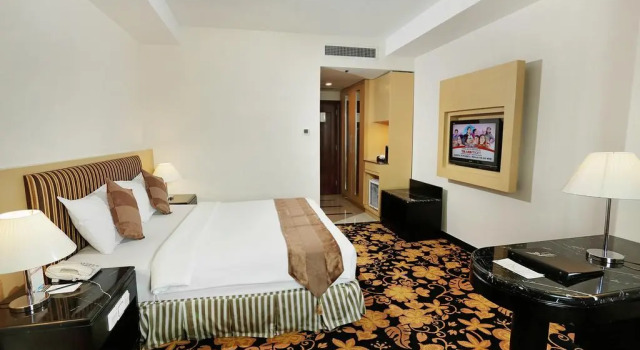 Номер Deluxe Rocky Plaza Hotel Padang